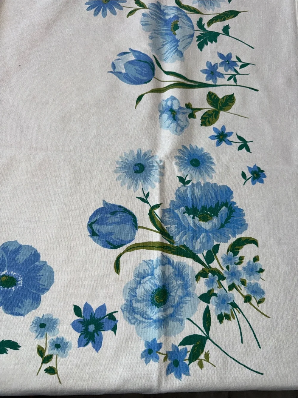 Vintage blue floral